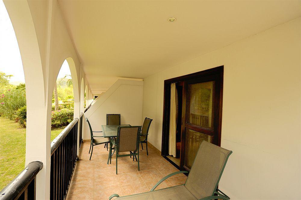 Tranquility Bay Antigua Hotel Jolly Harbour Exterior photo